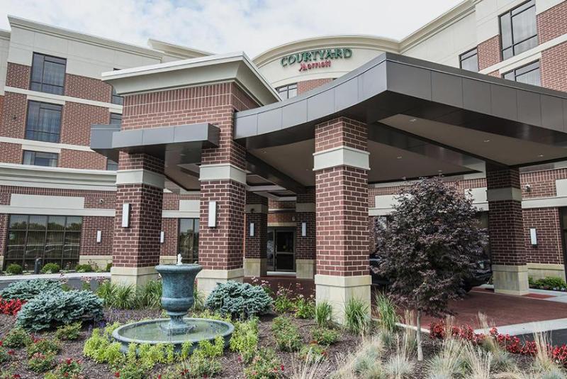 Courtyard By Marriott Cincinnati Midtown/Rookwood Eksteriør billede