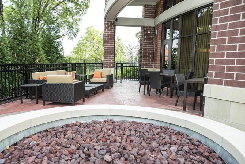 Courtyard By Marriott Cincinnati Midtown/Rookwood Eksteriør billede