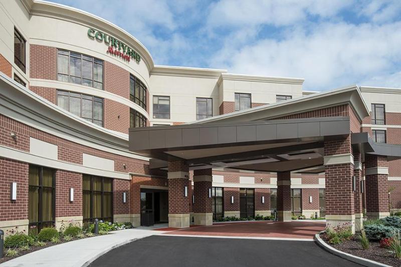 Courtyard By Marriott Cincinnati Midtown/Rookwood Eksteriør billede