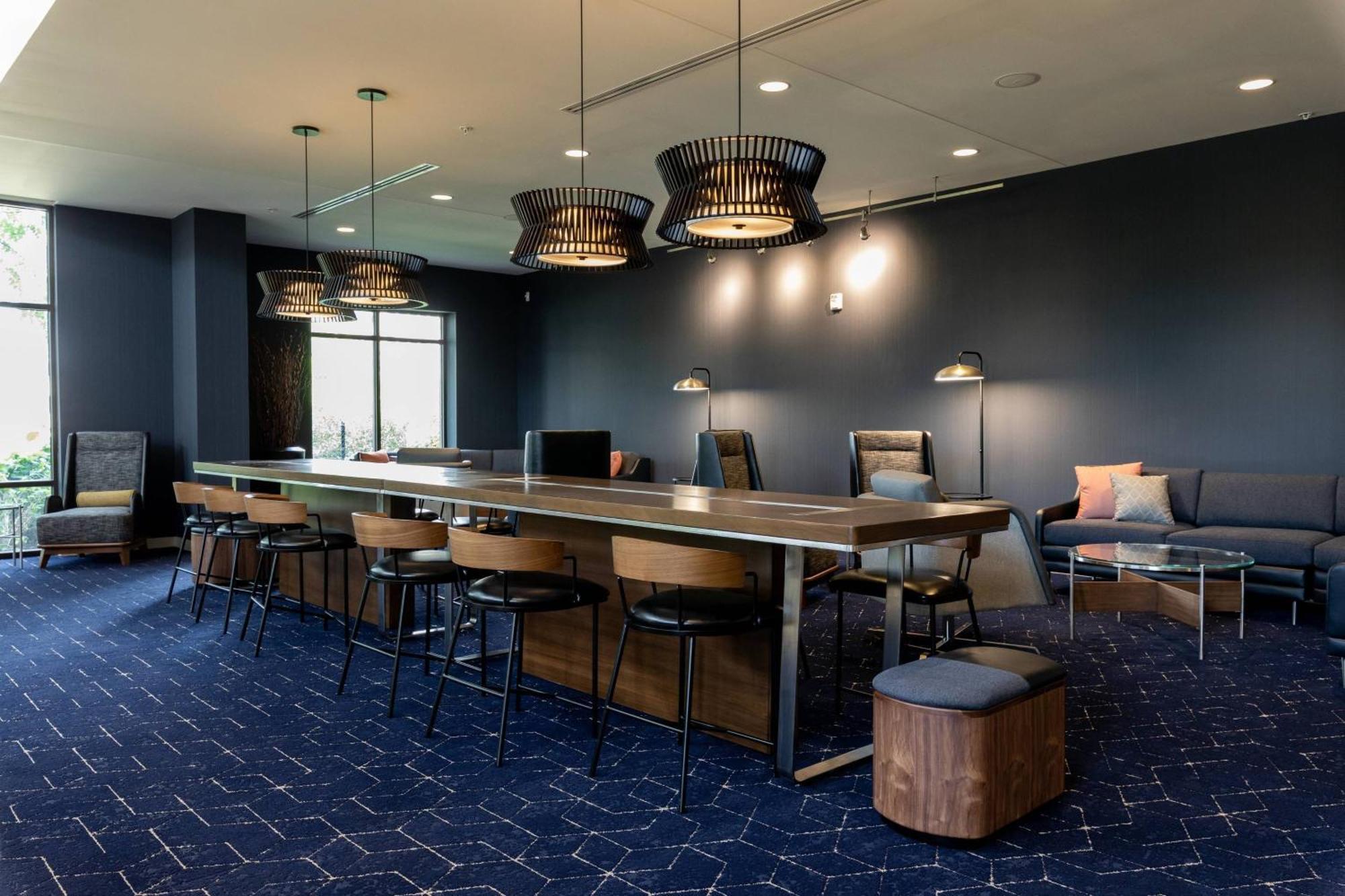 Courtyard By Marriott Cincinnati Midtown/Rookwood Eksteriør billede