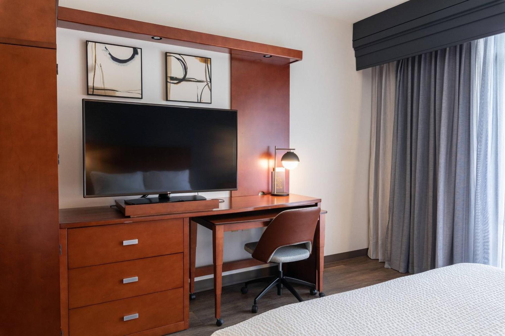 Courtyard By Marriott Cincinnati Midtown/Rookwood Eksteriør billede