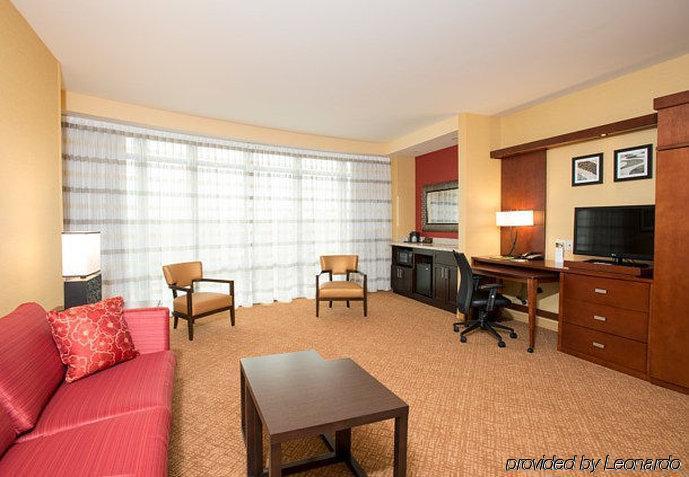Courtyard By Marriott Cincinnati Midtown/Rookwood Eksteriør billede