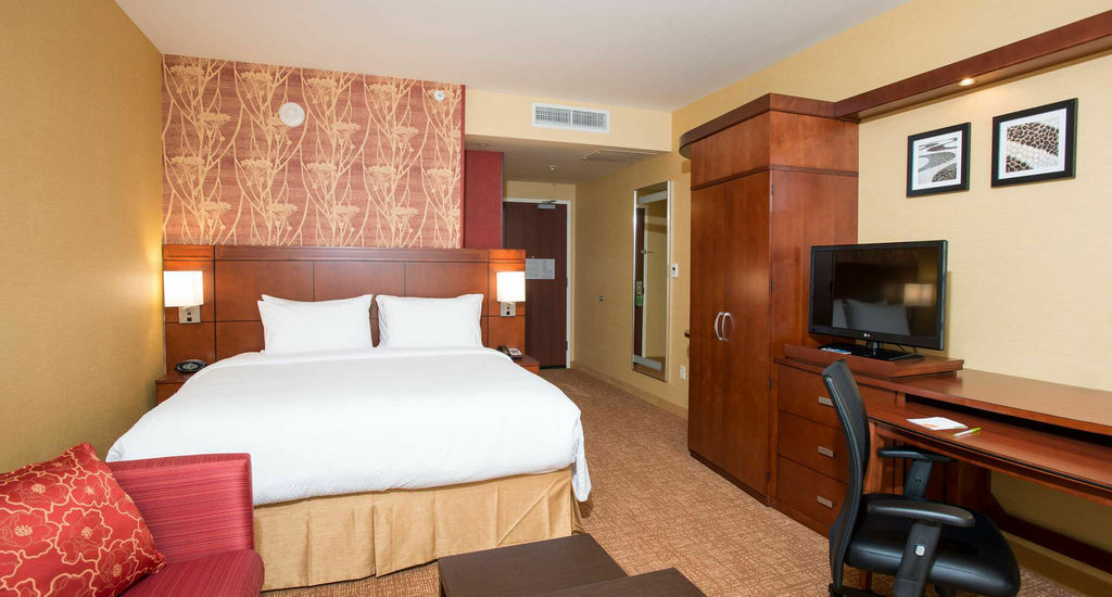 Courtyard By Marriott Cincinnati Midtown/Rookwood Eksteriør billede