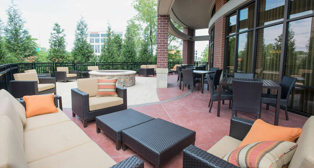 Courtyard By Marriott Cincinnati Midtown/Rookwood Eksteriør billede